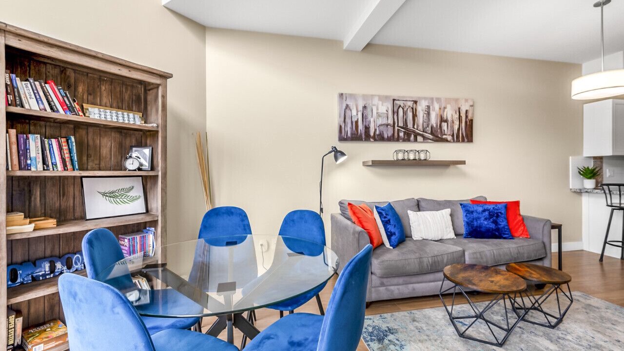 Photo of Livingroom in Central Okanagan