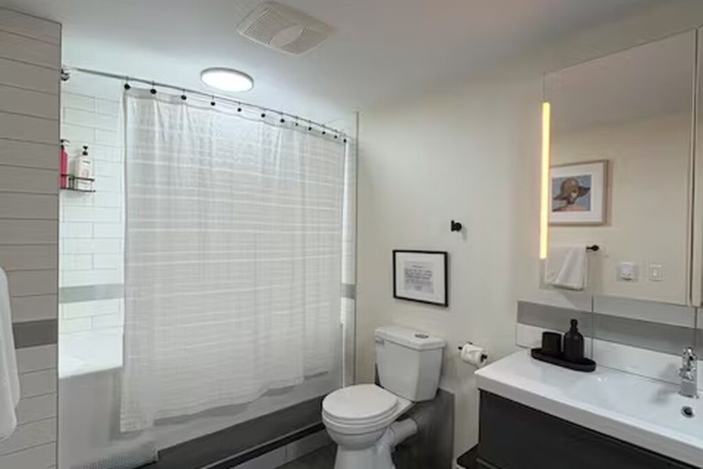 Photo of Bathroom in Banff