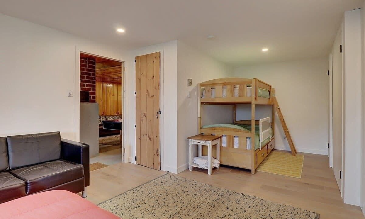 Photo of Bedroom in Mansonville