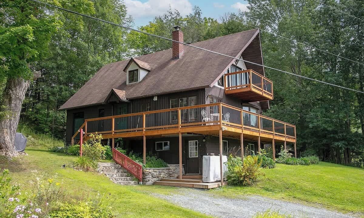 Photo of Outdoor in Mansonville