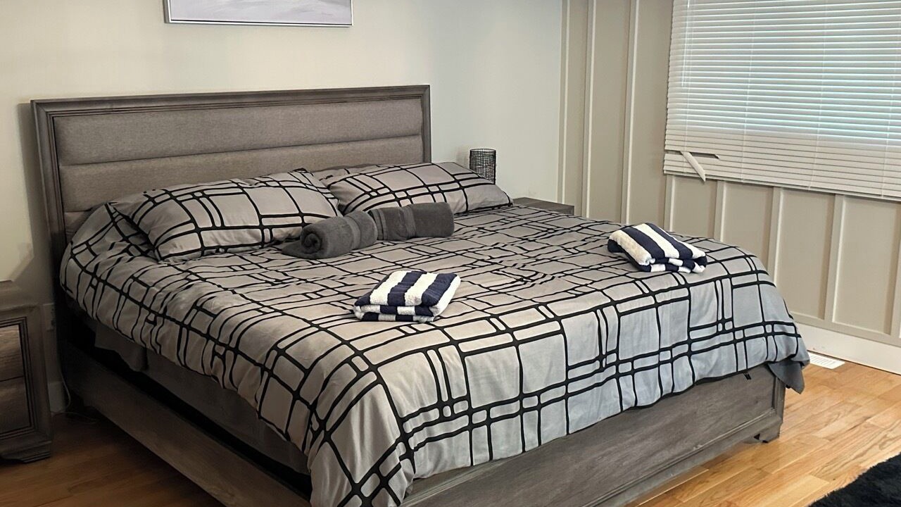Photo of Bedroom in Grand Bend