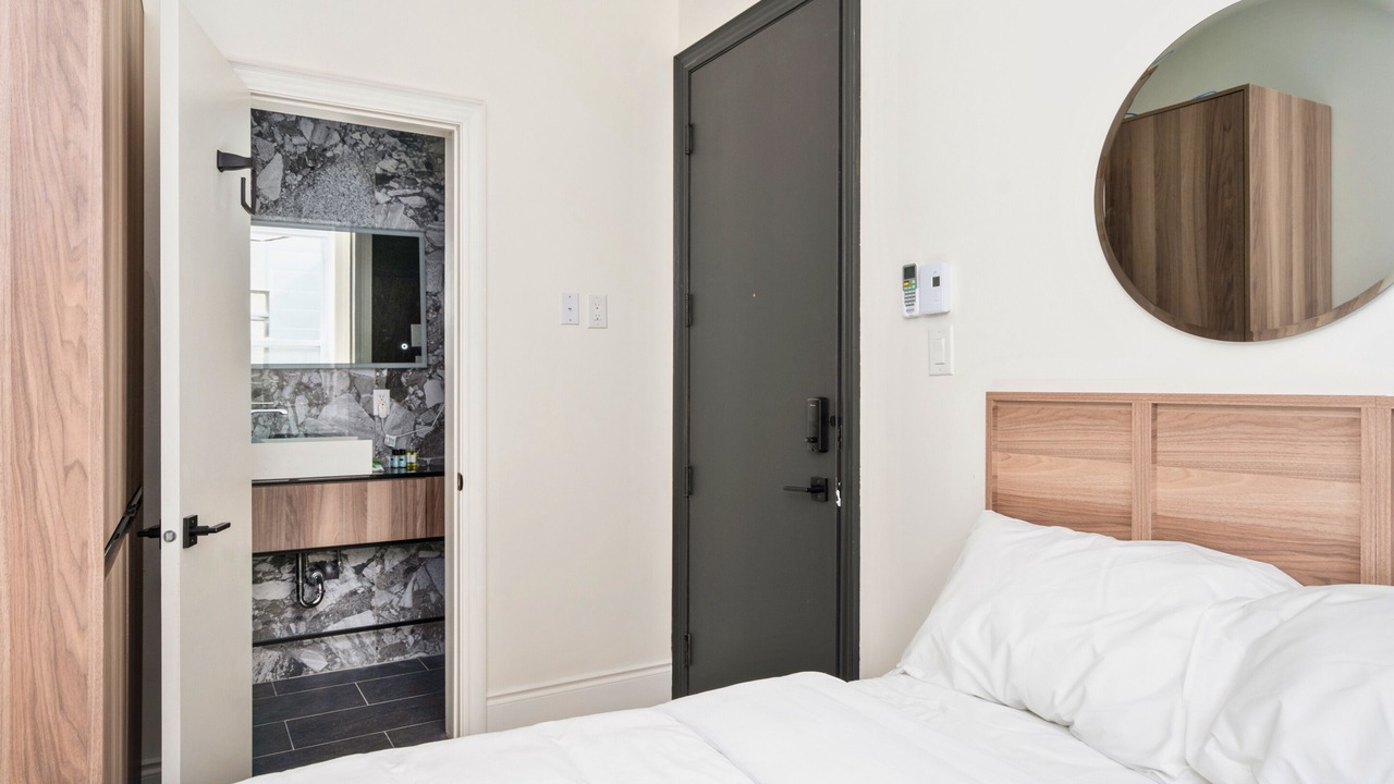 Photo of Bedroom in Latin Quarter