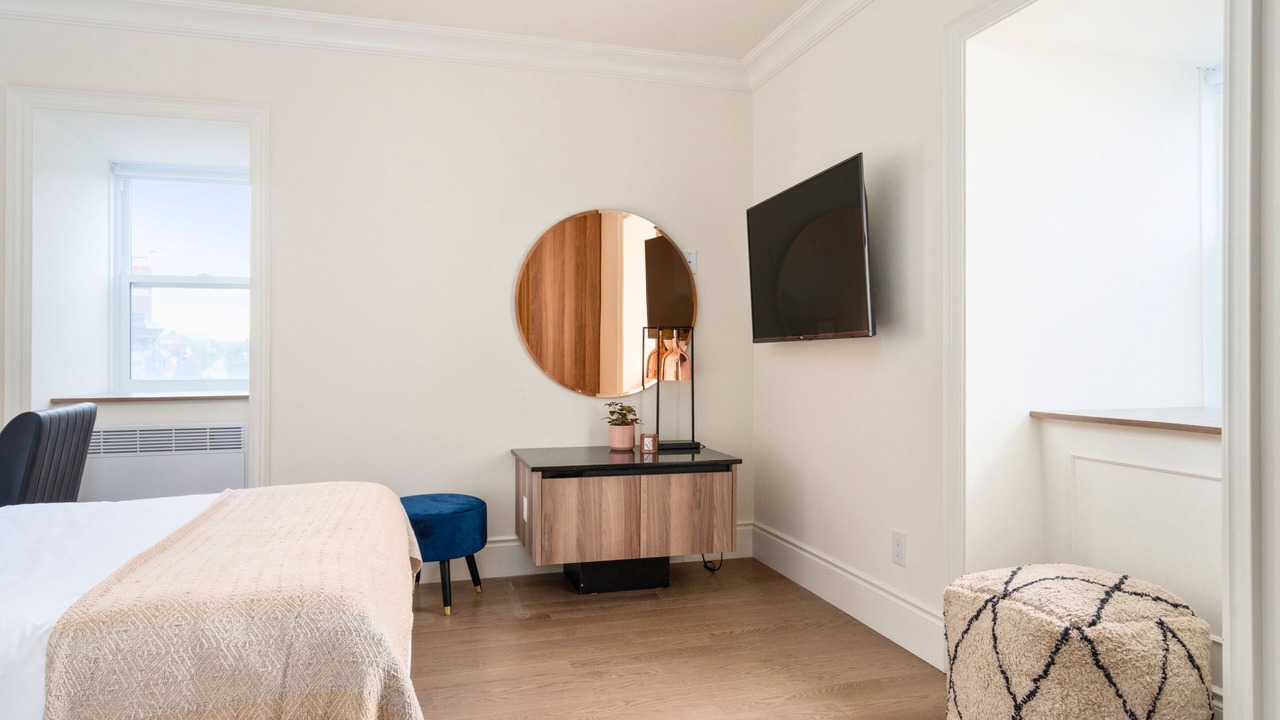 Photo of Bedroom in Latin Quarter