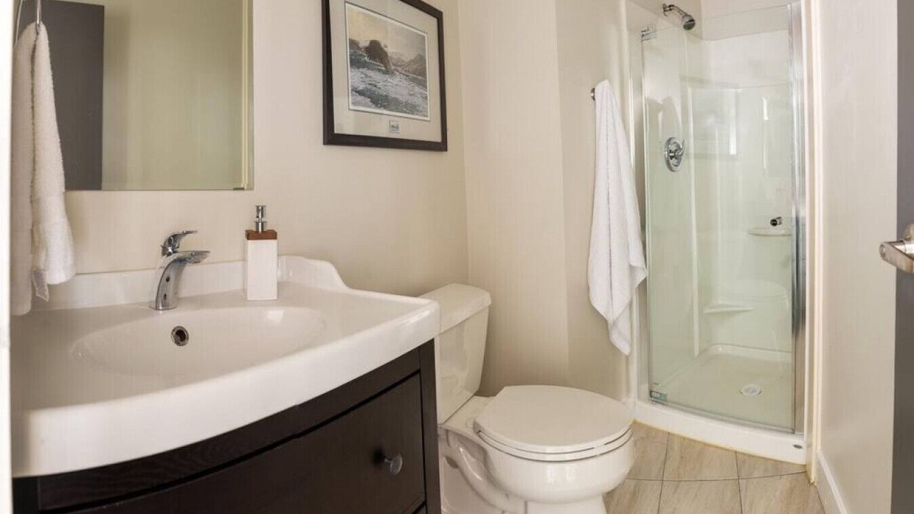 Photo of Bathroom in Big White Ski Resort