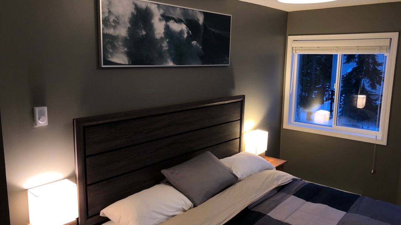 Photo of Bedroom in Courtenay
