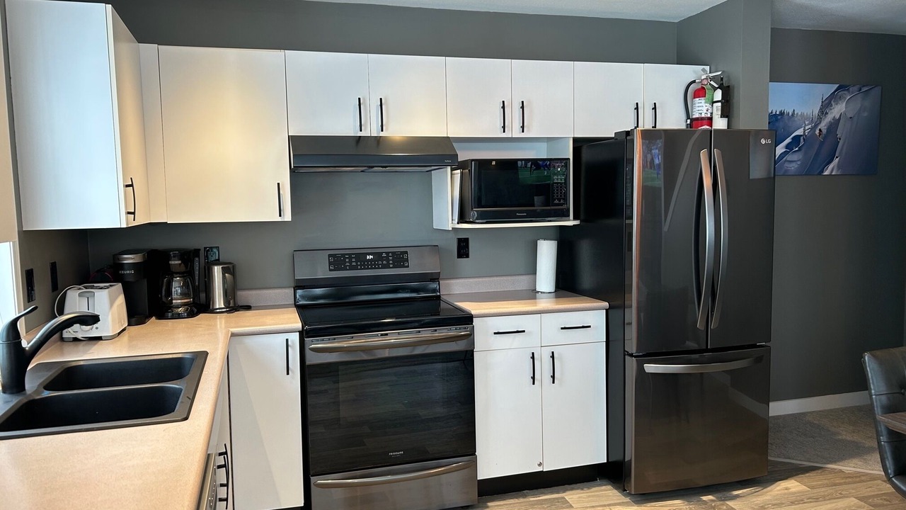 Photo of Kitchen in Courtenay
