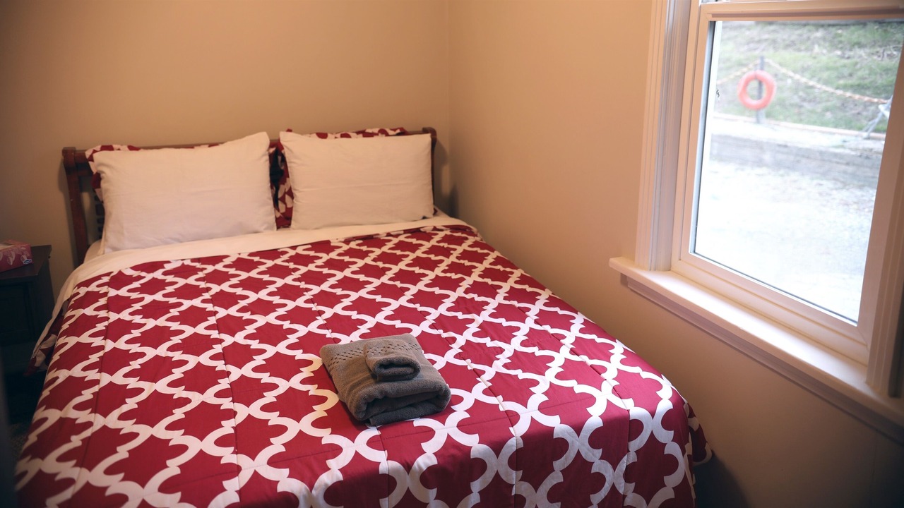 Photo of Bedroom in Brentwood Bay
