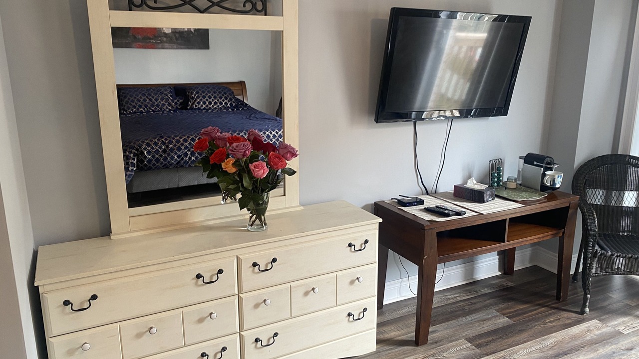 Photo of Bedroom in Richmond Hill