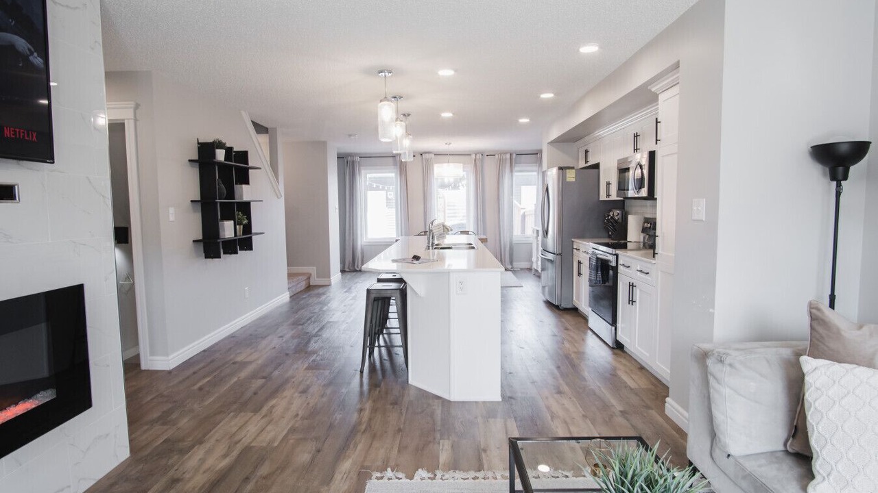 Photo of Others in West Edmonton