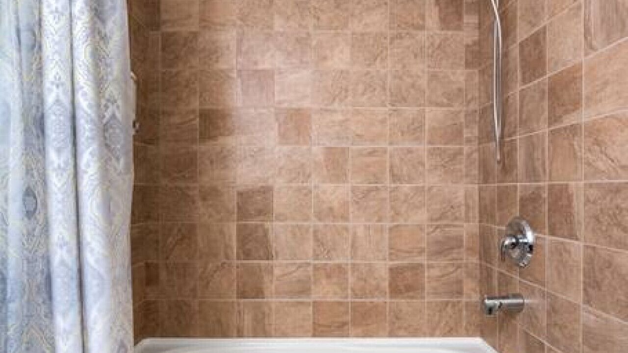 Photo of Bathroom in Radium Hot Springs