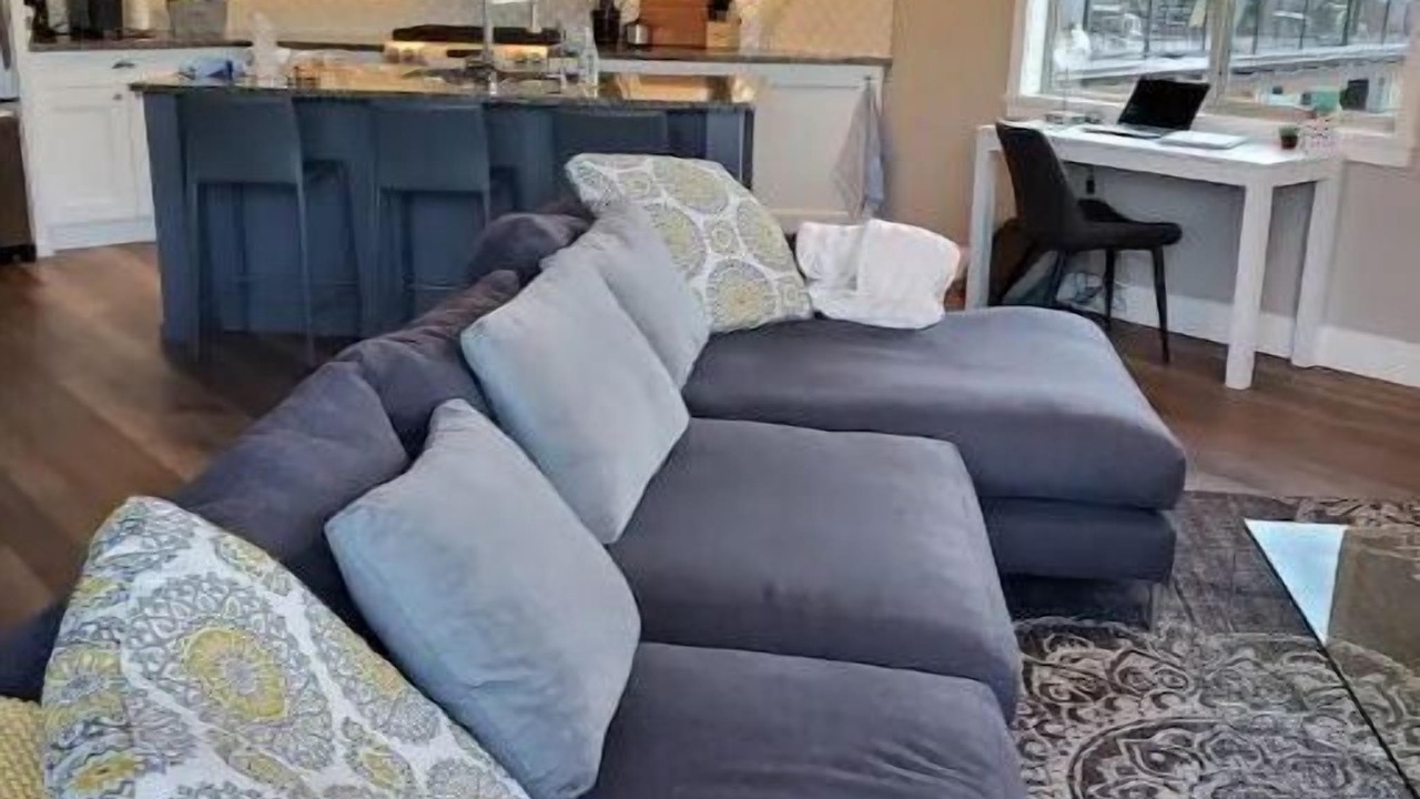 Photo of Livingroom in Westbank