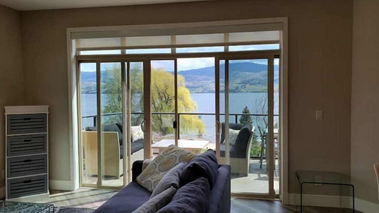 Photo of Livingroom in Westbank