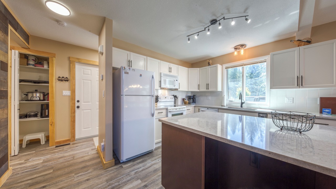 Photo of Kitchen in East Kootenay