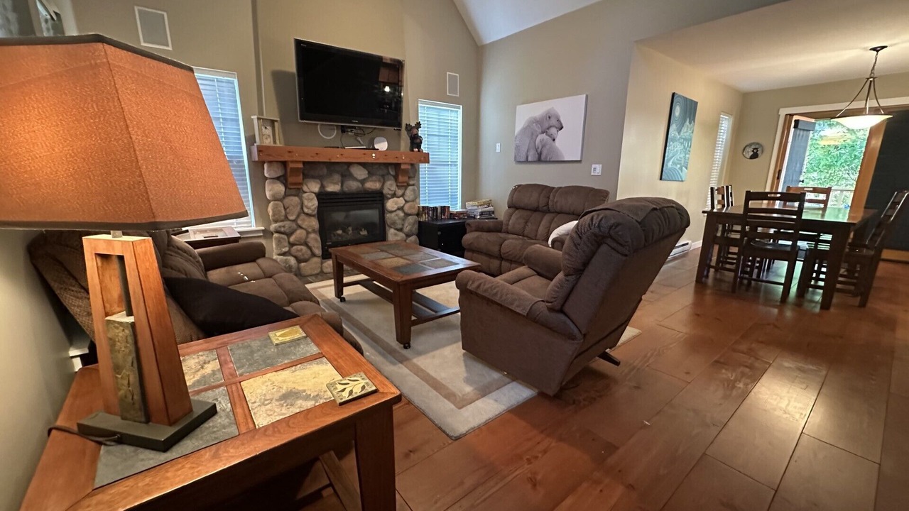 Photo of Livingroom in Lindell Beach