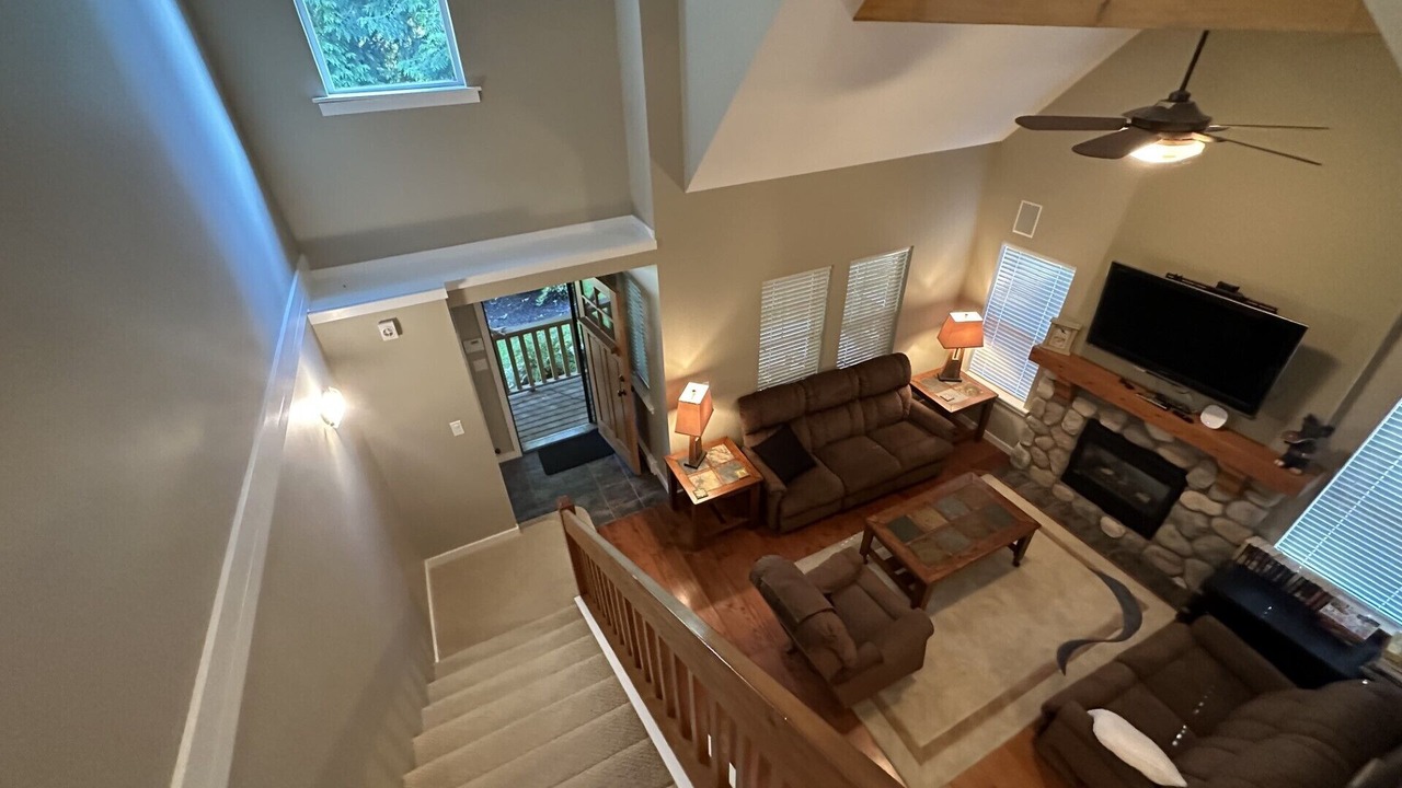 Photo of Livingroom in Lindell Beach