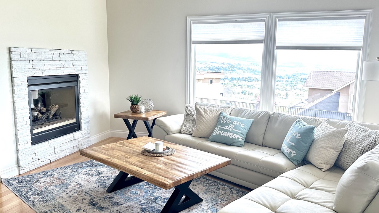Photo of Livingroom in Central Okanagan