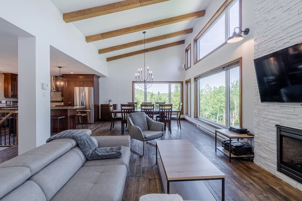 Photo of Livingroom in Petite-Riviere-Saint-Francois