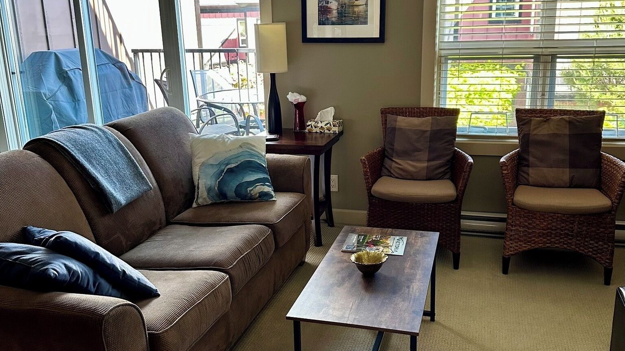 Photo of Livingroom in Sooke