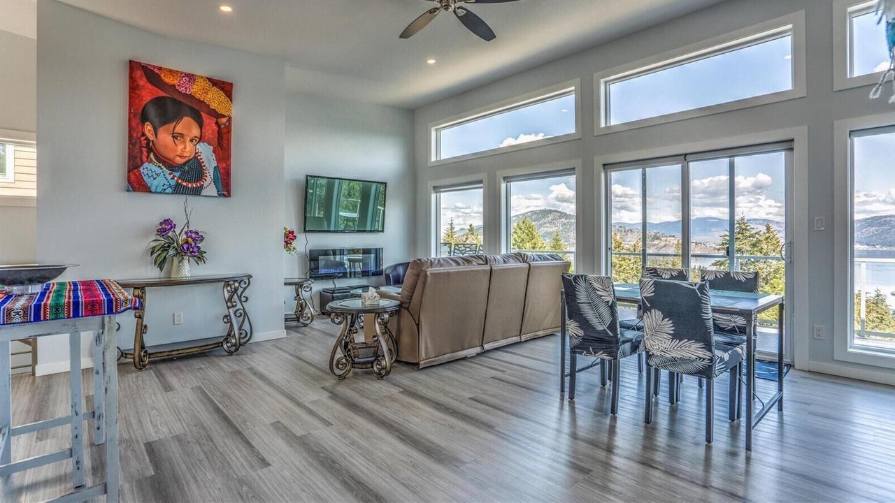 Photo of Livingroom in Killiney Beach