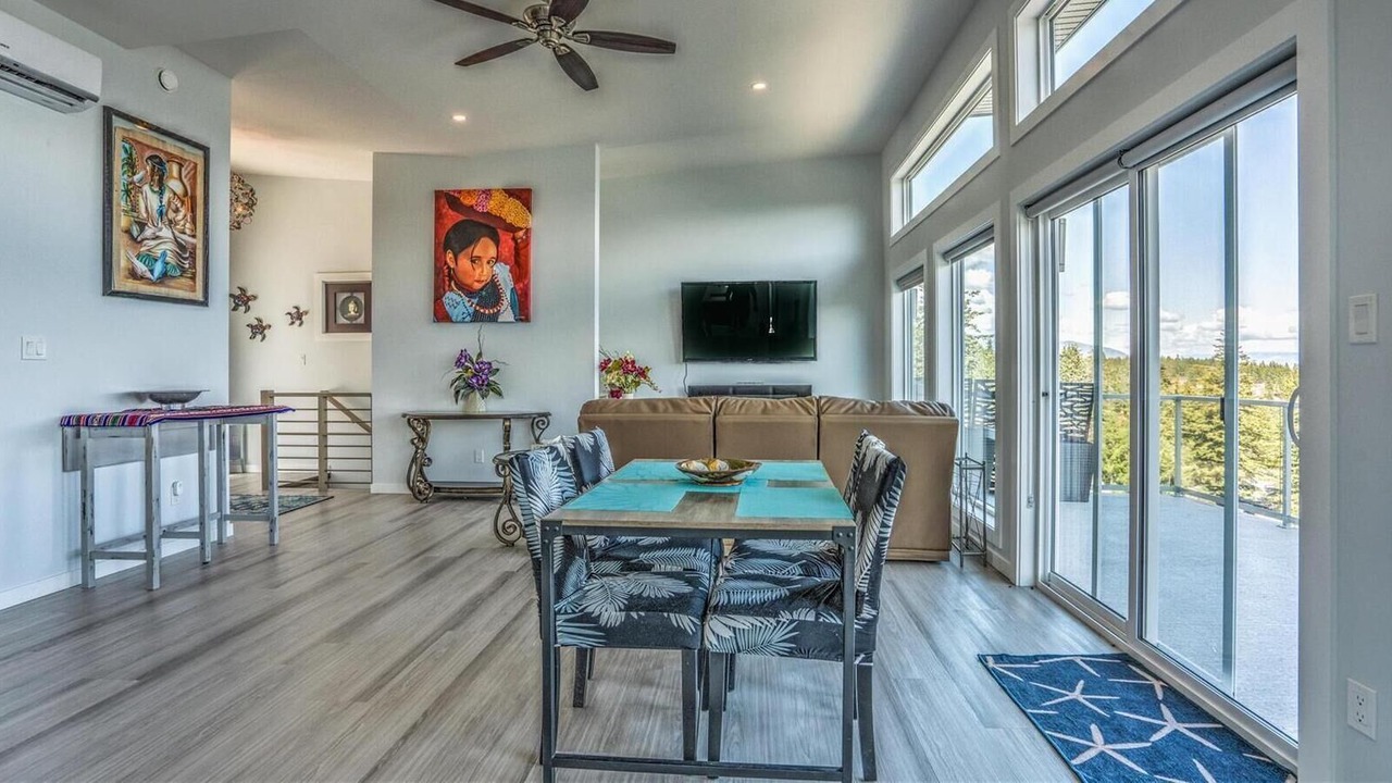 Photo of Livingroom in Killiney Beach