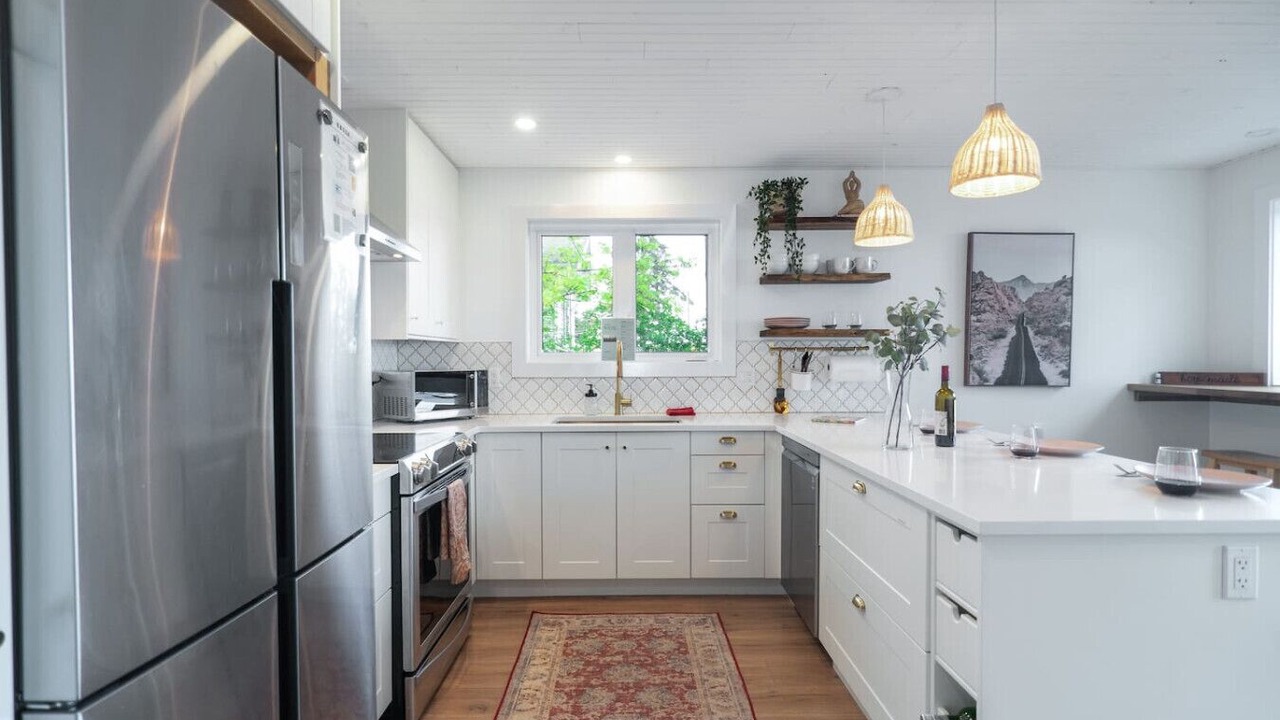 Photo of Kitchen in Campbell River