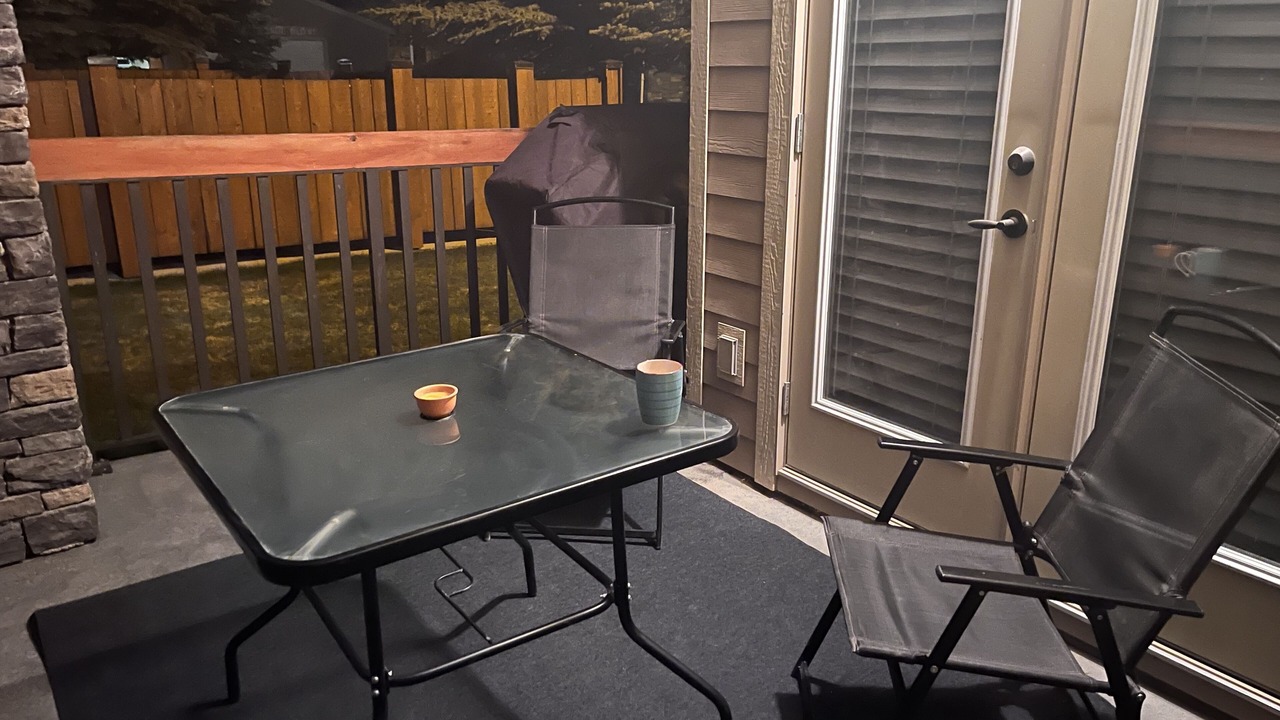 Photo of Patio Balcony in East Kootenay