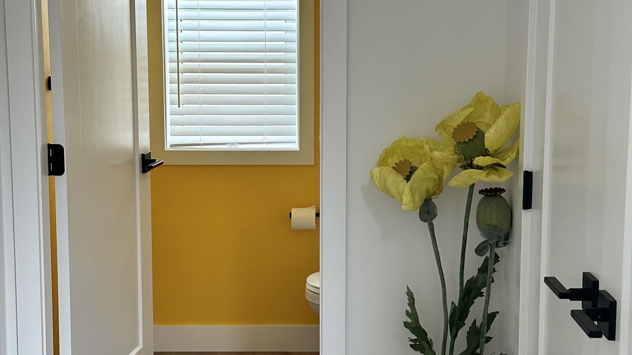 Photo of Bedroom in Colwood