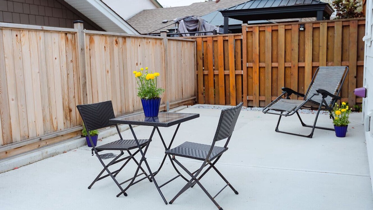 Photo of Patio Balcony in Saanich