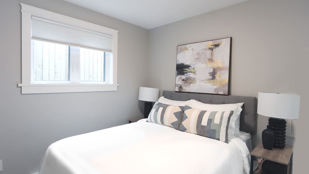Photo of Bedroom in Saanich