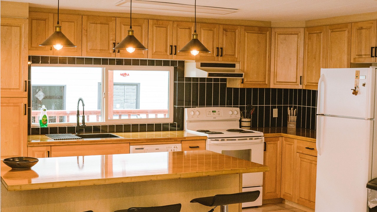 Photo of Kitchen in Port Renfrew