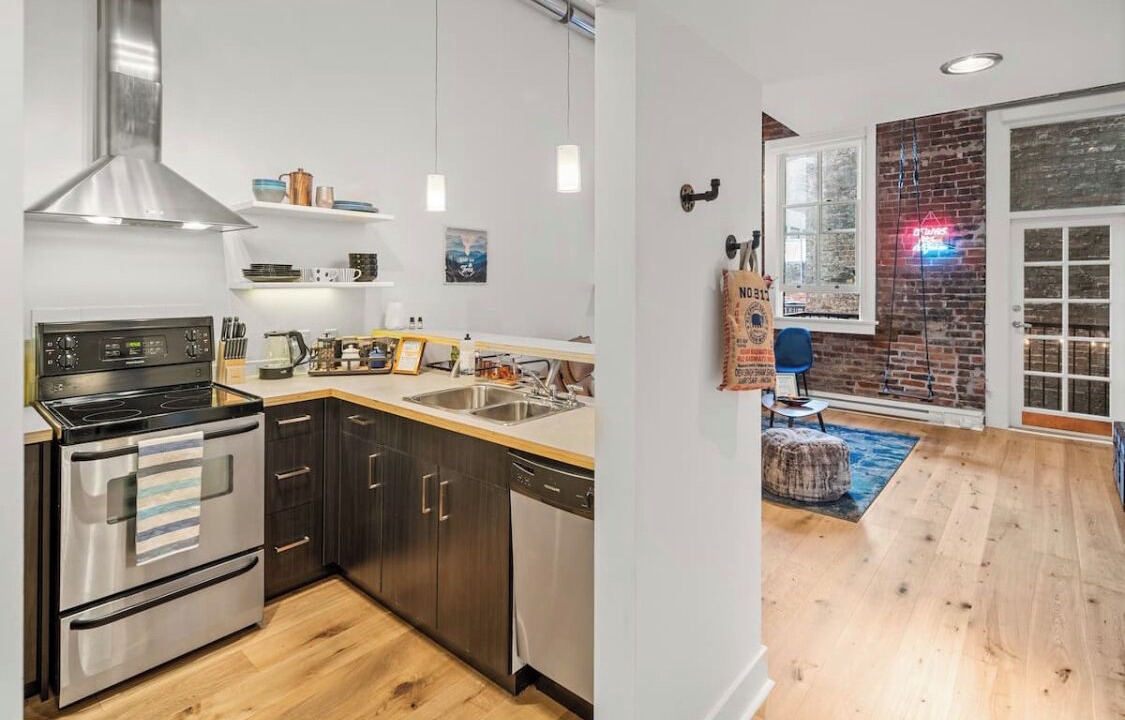 Photo of Kitchen in Inner Harbour