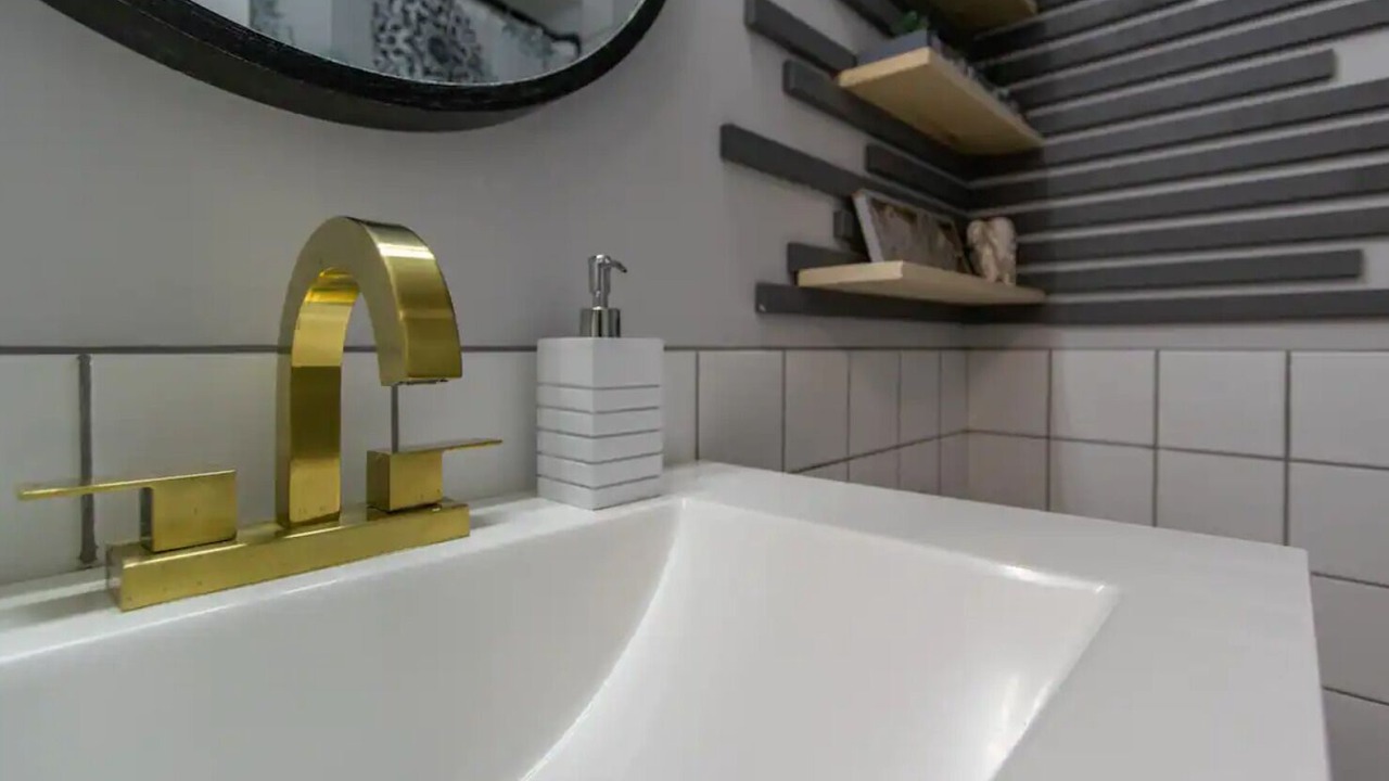 Photo of Bathroom in North Central Edmonton