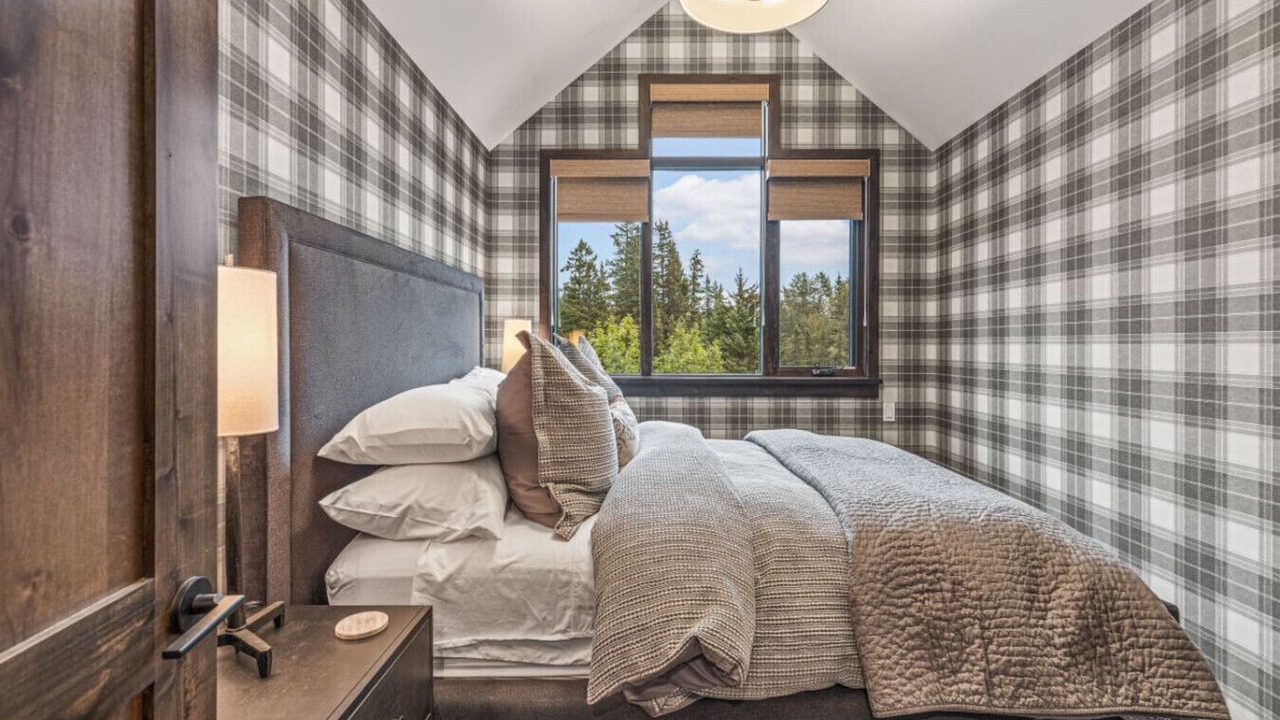 Photo of Bedroom in Canmore
