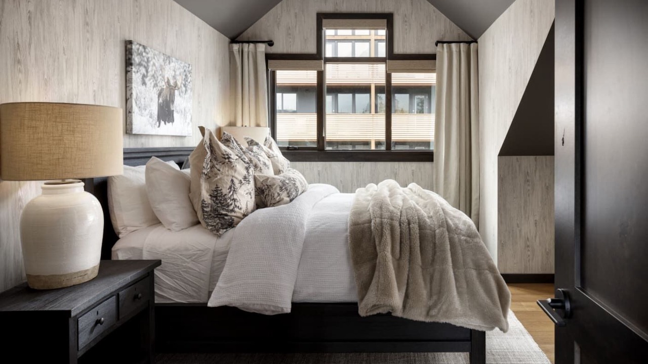Photo of Bedroom in Canmore