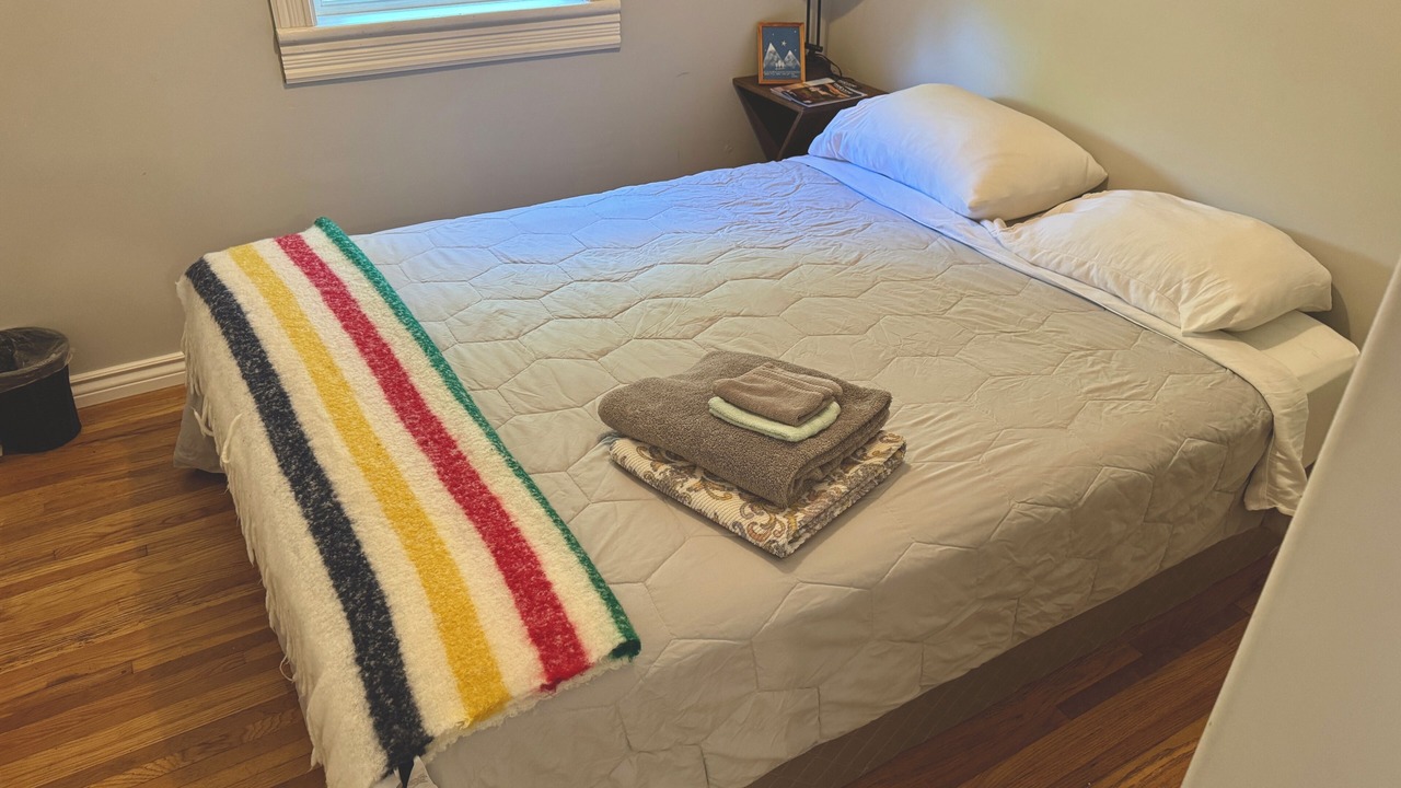 Photo of Bedroom in Brackley Beach