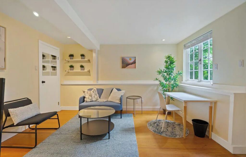 Photo of Livingroom in Grandview-Woodland