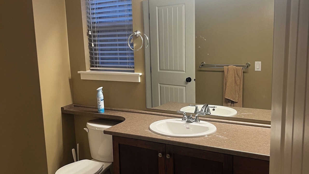 Photo of Bathroom in Lindell Beach