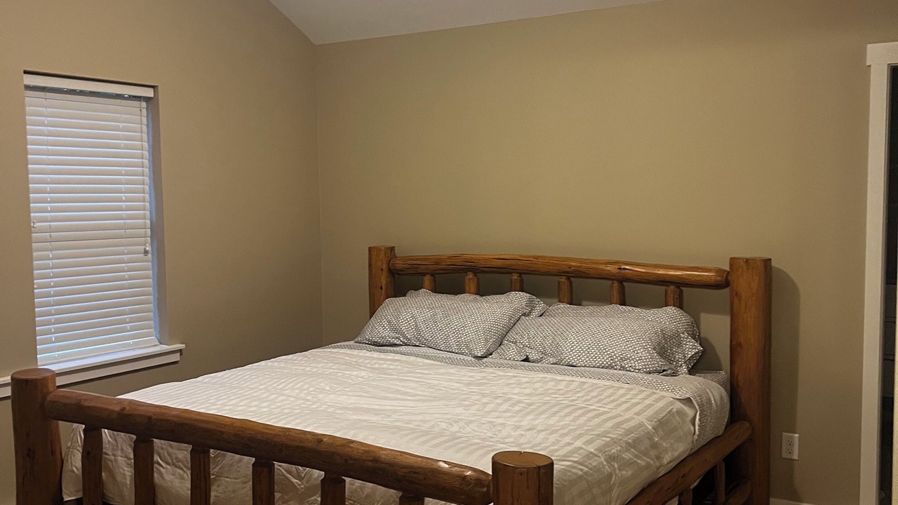 Photo of Bedroom in Lindell Beach