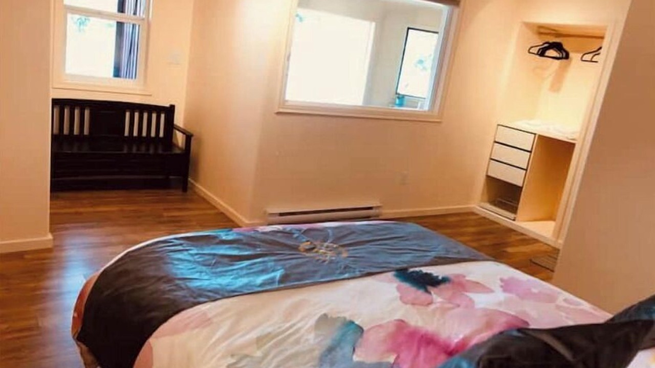Photo of Bedroom in Pender Island