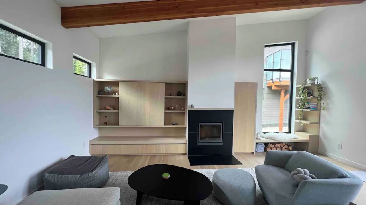 Photo of Livingroom in Sandy Hook