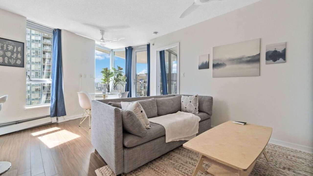 Photo of Livingroom in Crosstown