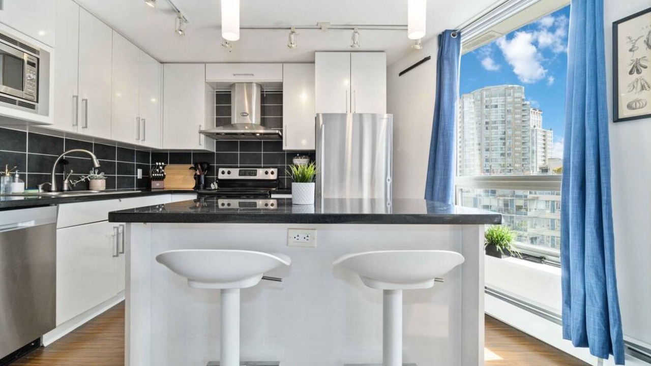 Photo of Kitchen in Crosstown
