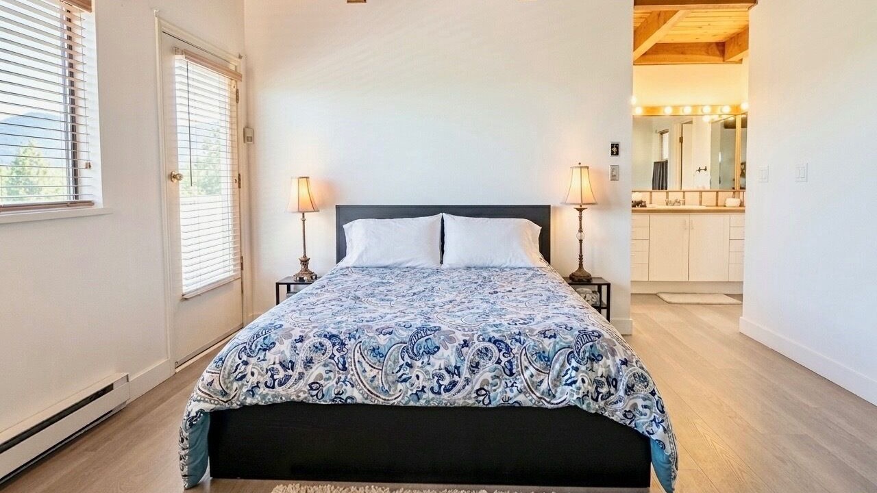Photo of Bedroom in West Vancouver