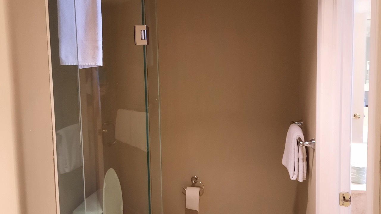 Photo of Bathroom in Oro-Medonte