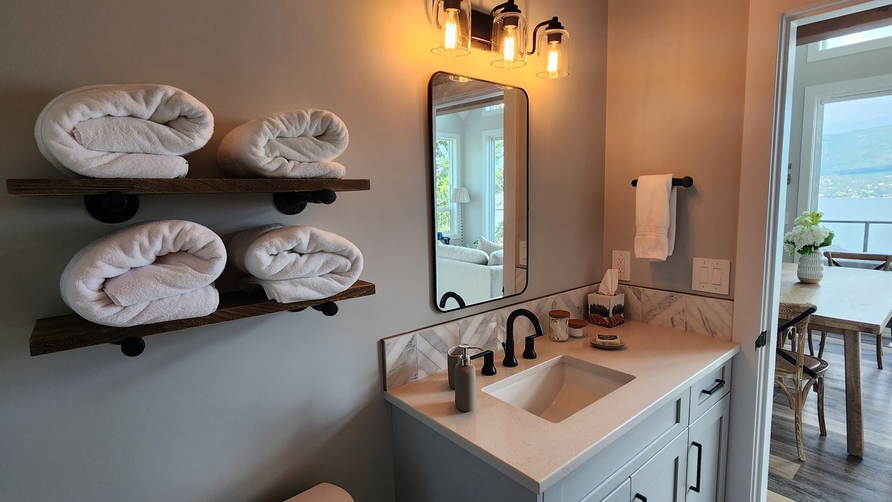 Photo of Bathroom in Central Okanagan