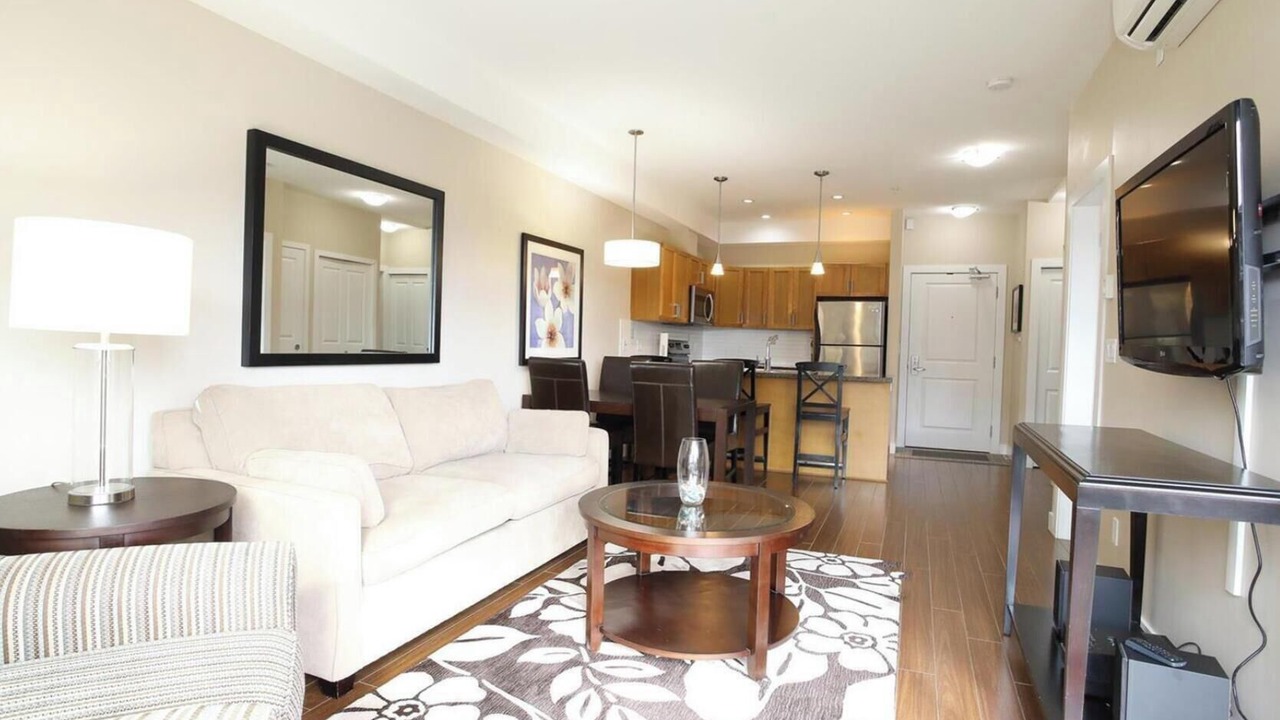 Photo of Livingroom in Shannon Lake