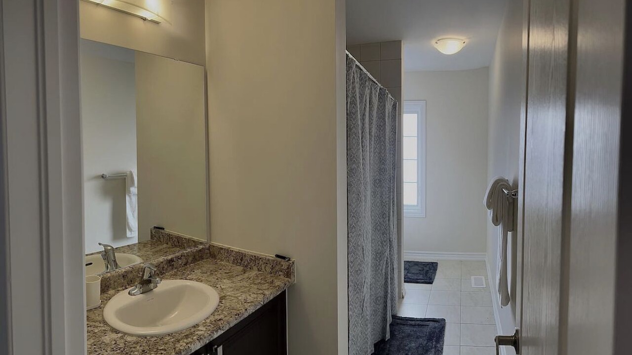 Photo of Bathroom in Thorold