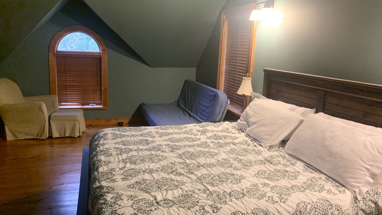 Photo of Bedroom in Collingwood