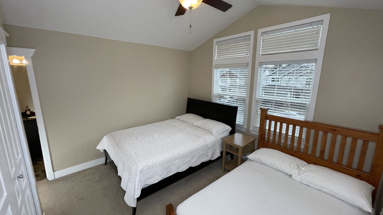 Photo of Bedroom in South Newton