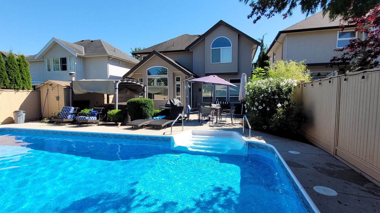 Photo of Outdoor in South Newton